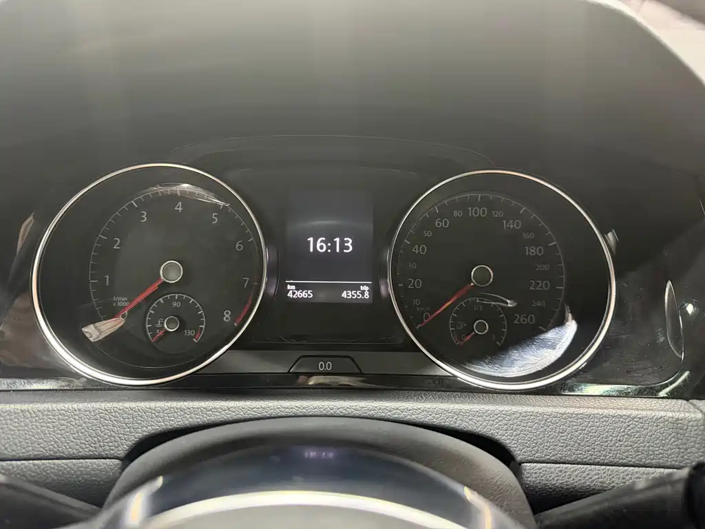 Volkswagen Golf — миниатюра 5
