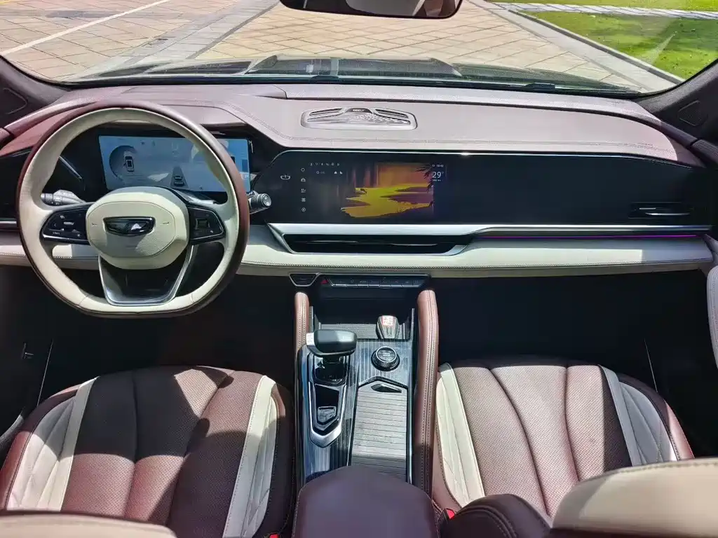 Geely Xingyue L — миниатюра 5