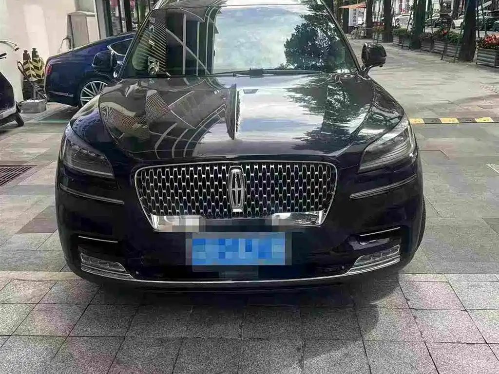 Lincoln Aviator — миниатюра 2
