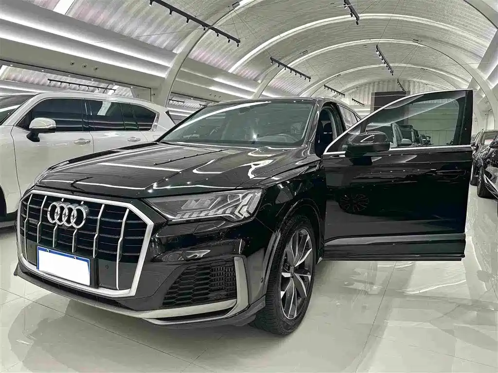 Audi Q7 — миниатюра 5
