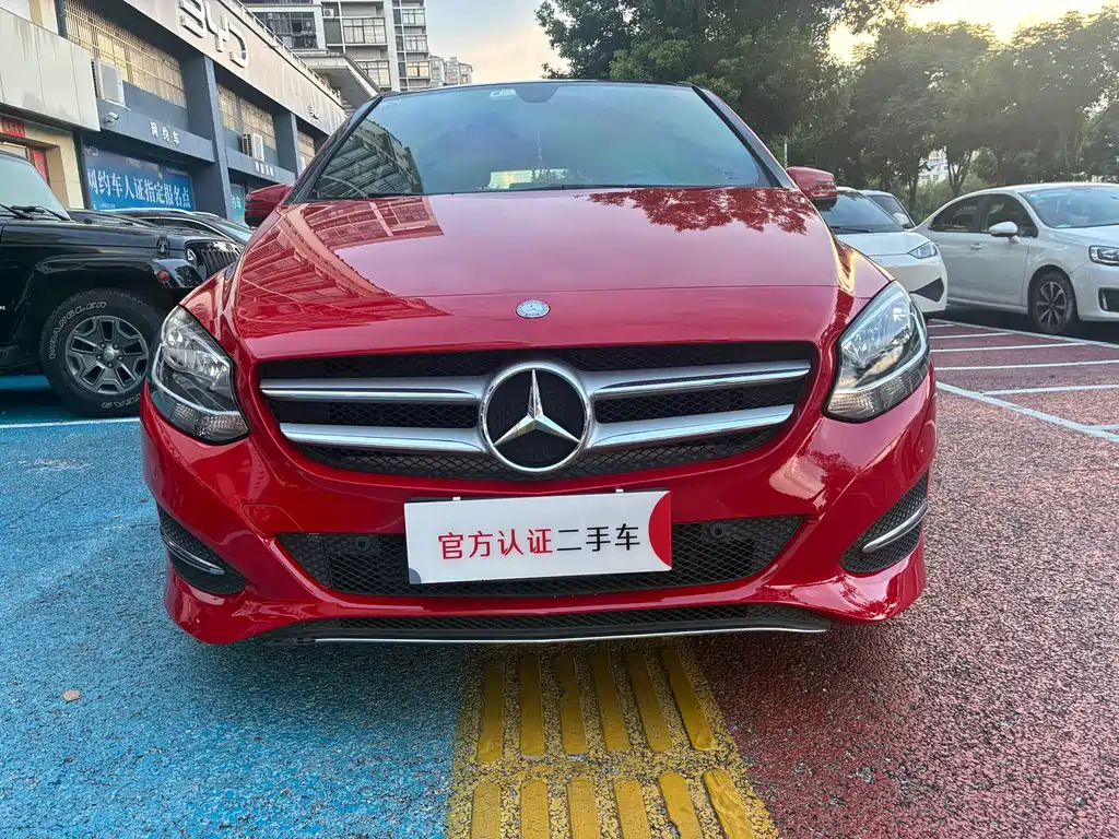 Mercedes-Benz B-Class — миниатюра 2