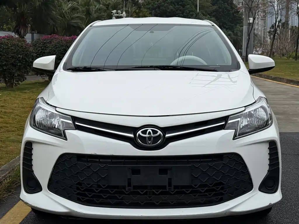 TOYOTA VIOS FS