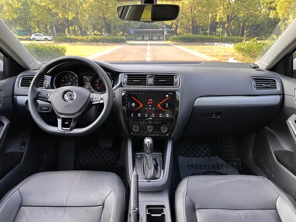 Volkswagen Sagitar — миниатюра 10