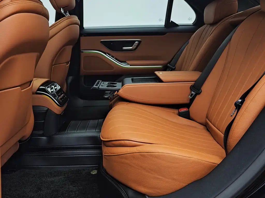 Mercedes-Benz S-Class — миниатюра 28