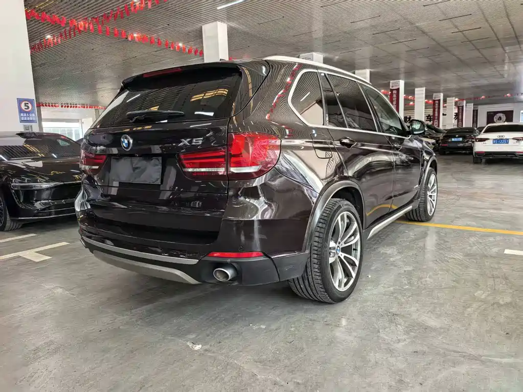 BMW X5 (Import) — миниатюра 4