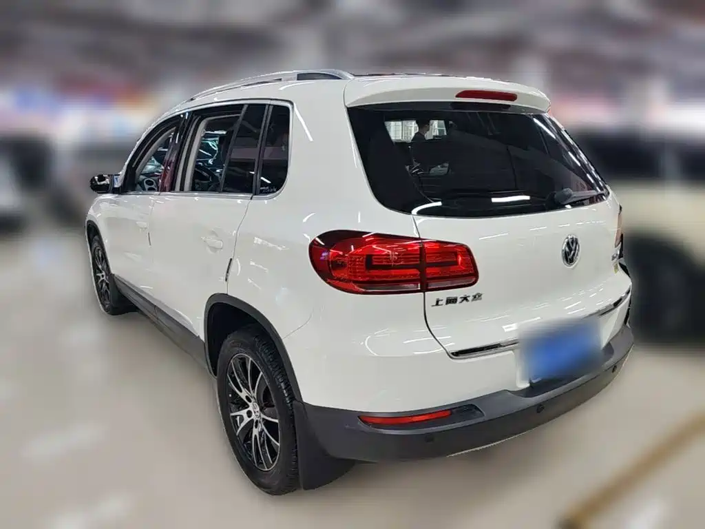 Volkswagen Tiguan — миниатюра 7