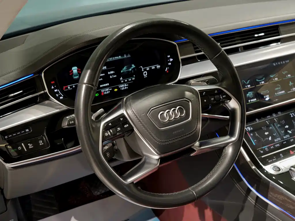 Audi A8 — миниатюра 3