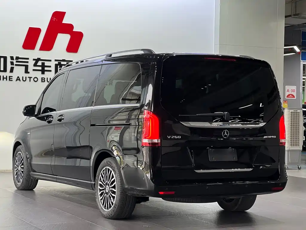 Mercedes-Benz V-Class — миниатюра 4