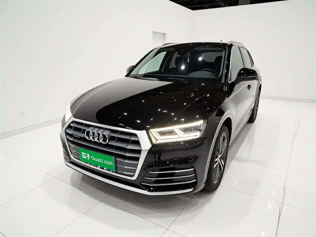 Audi Q5L 2020