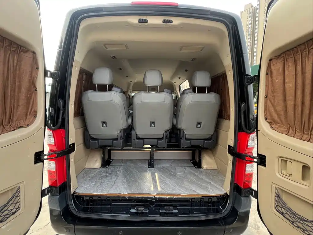 Foton Tuyano — миниатюра 14