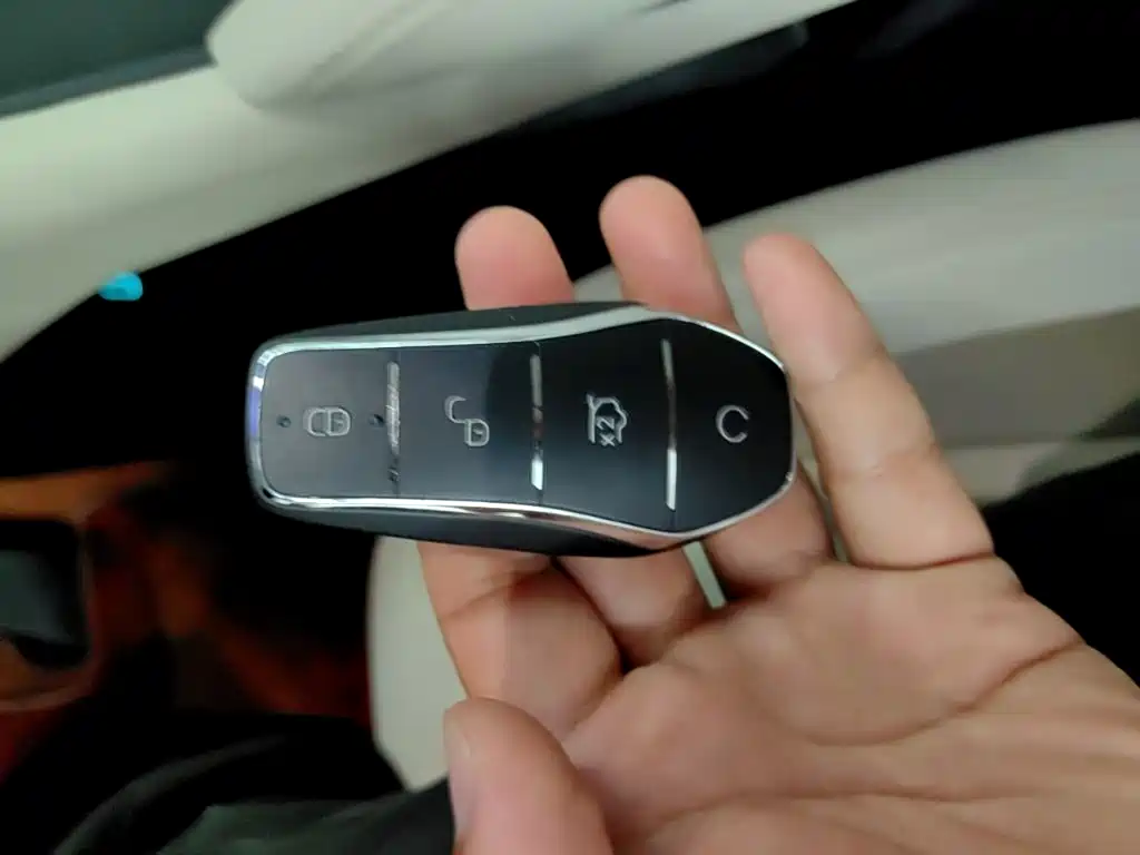 BYD Qin L — миниатюра 9
