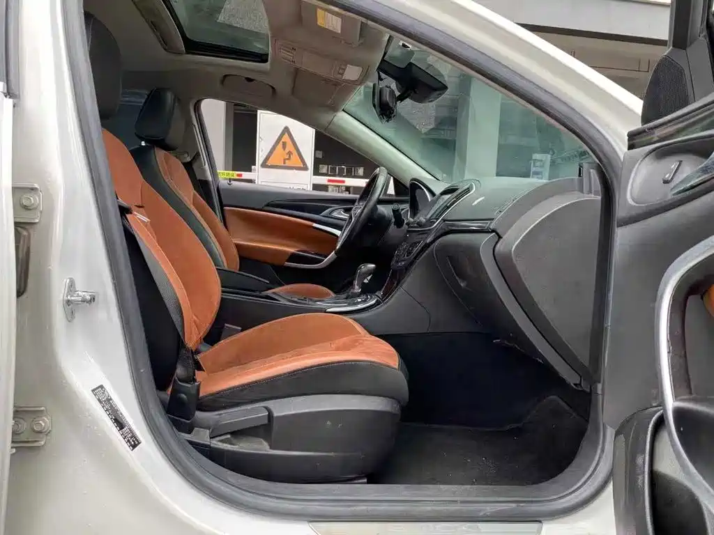 Buick Regal — миниатюра 5