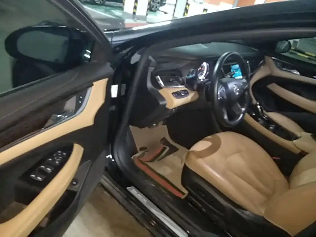 Buick LaCrosse — миниатюра 16