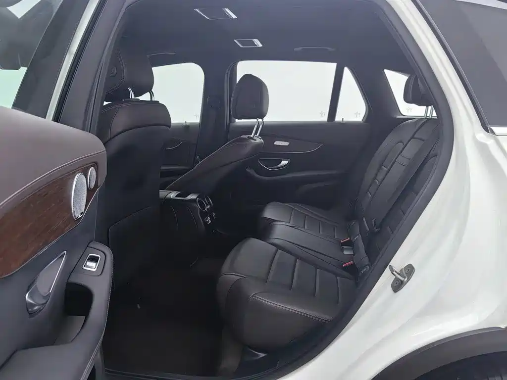 Mercedes-Benz GLC — миниатюра 15