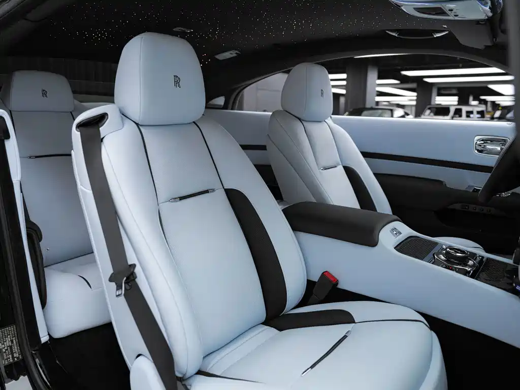 Rolls-Royce Wraith — миниатюра 18