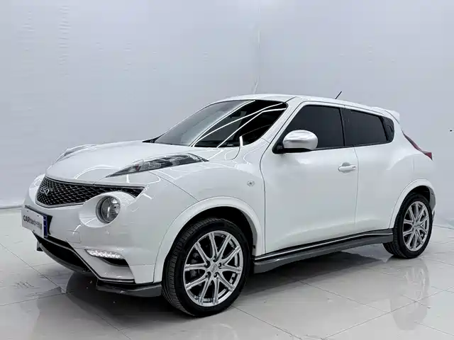 Infiniti ESQ