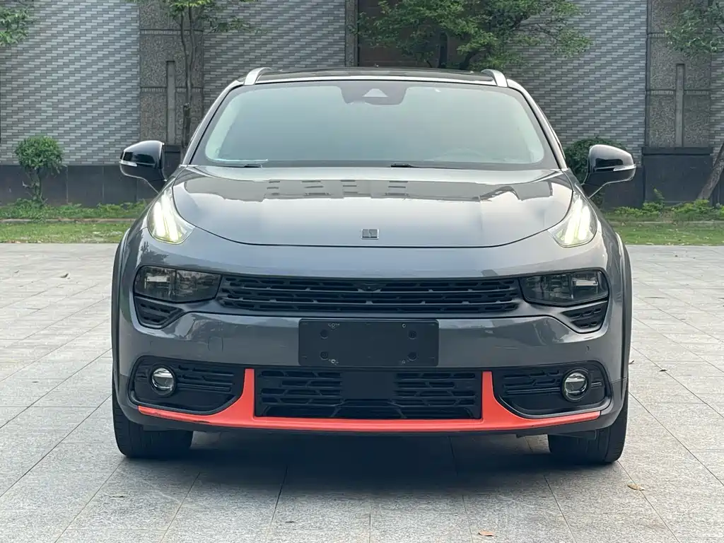 Lynk & Co 02 — миниатюра 2