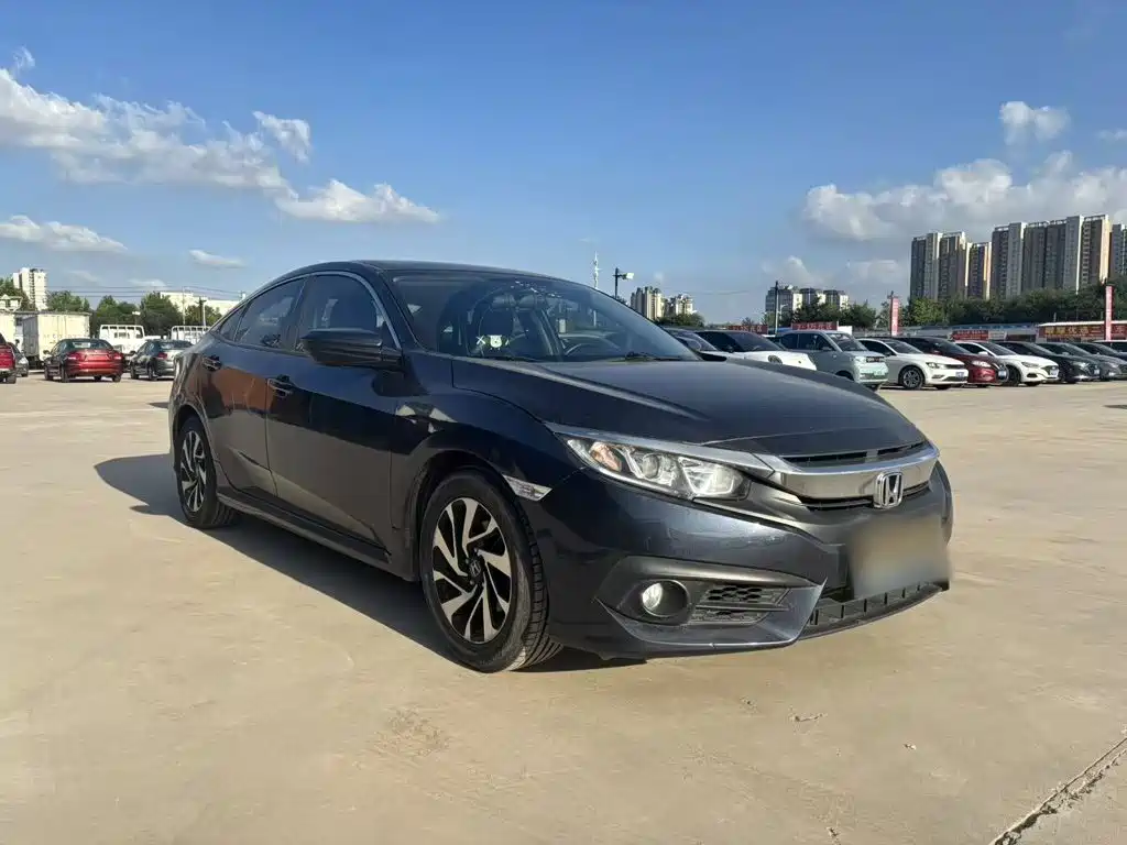 Honda Civic — миниатюра 4
