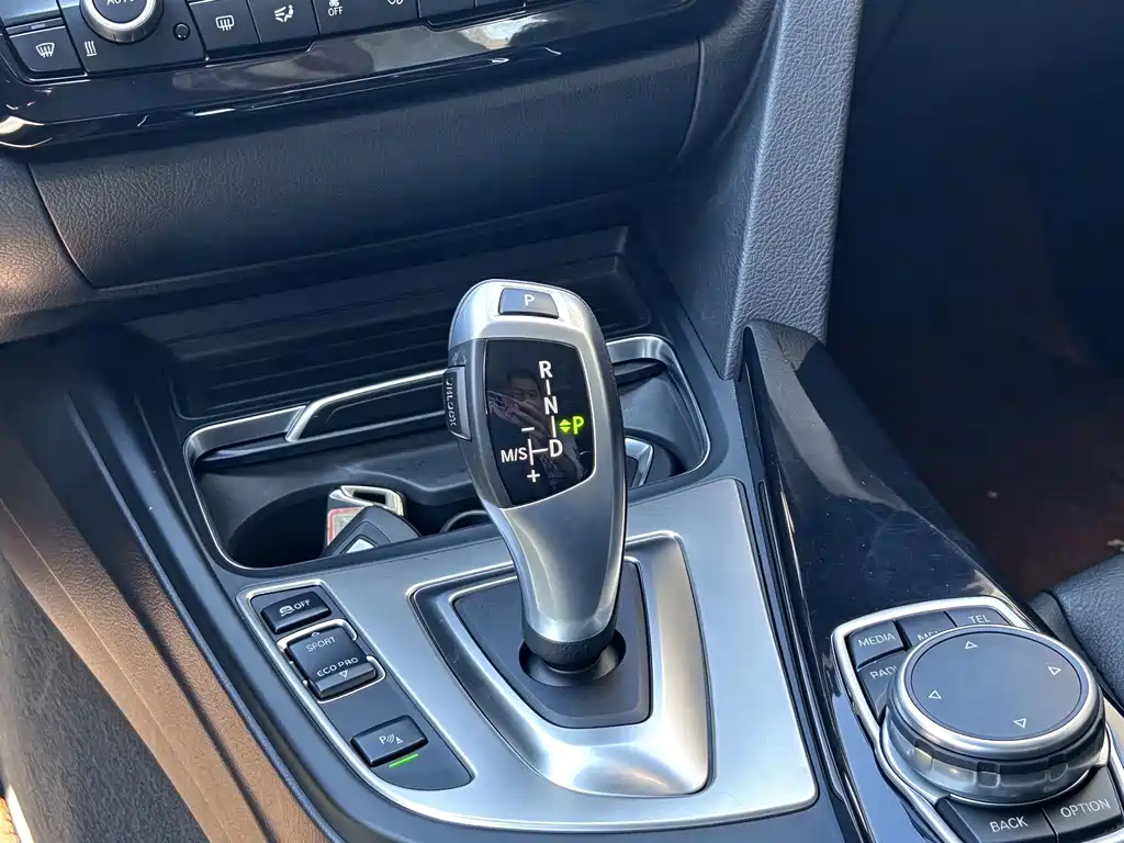 BMW 3 Series GT — миниатюра 11