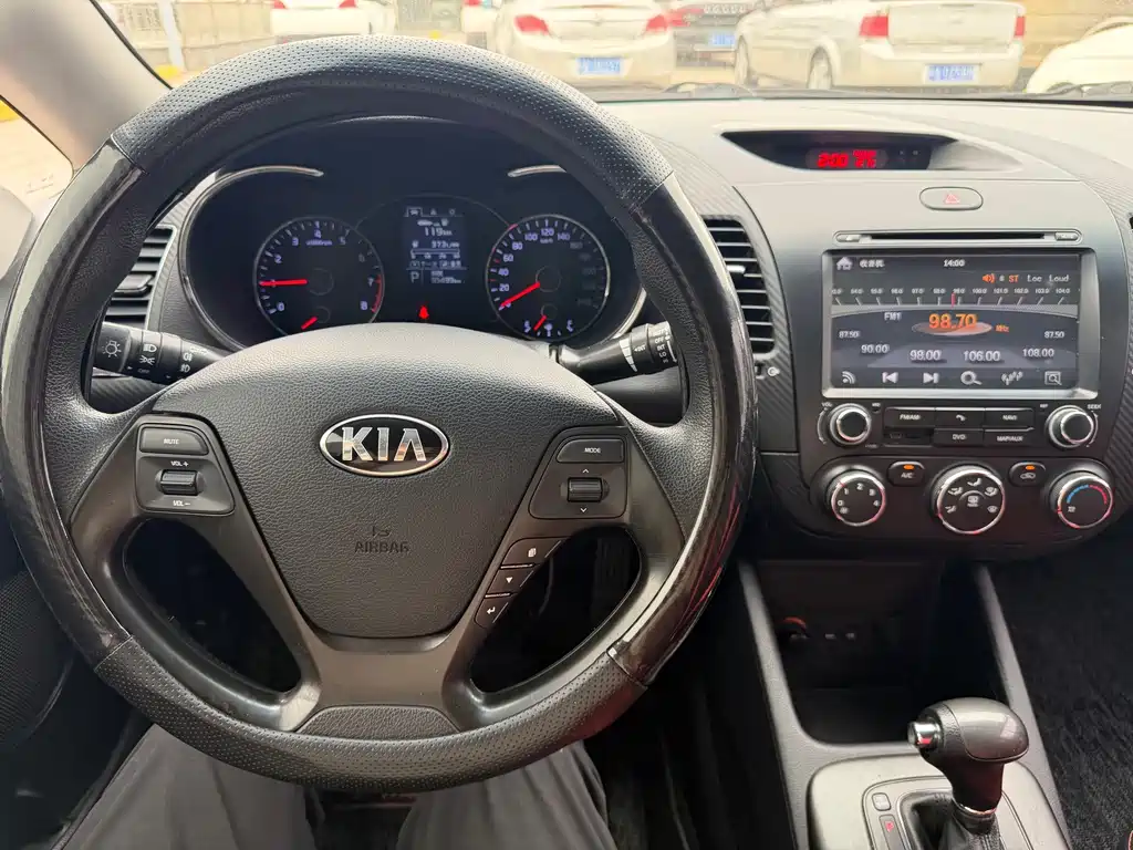 Kia K3 — миниатюра 17