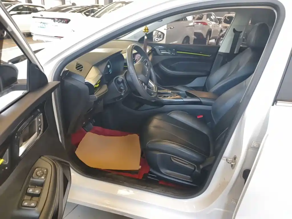 Roewe i5 — миниатюра 16