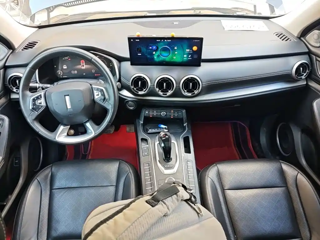 Wey Wey VV6 — миниатюра 10