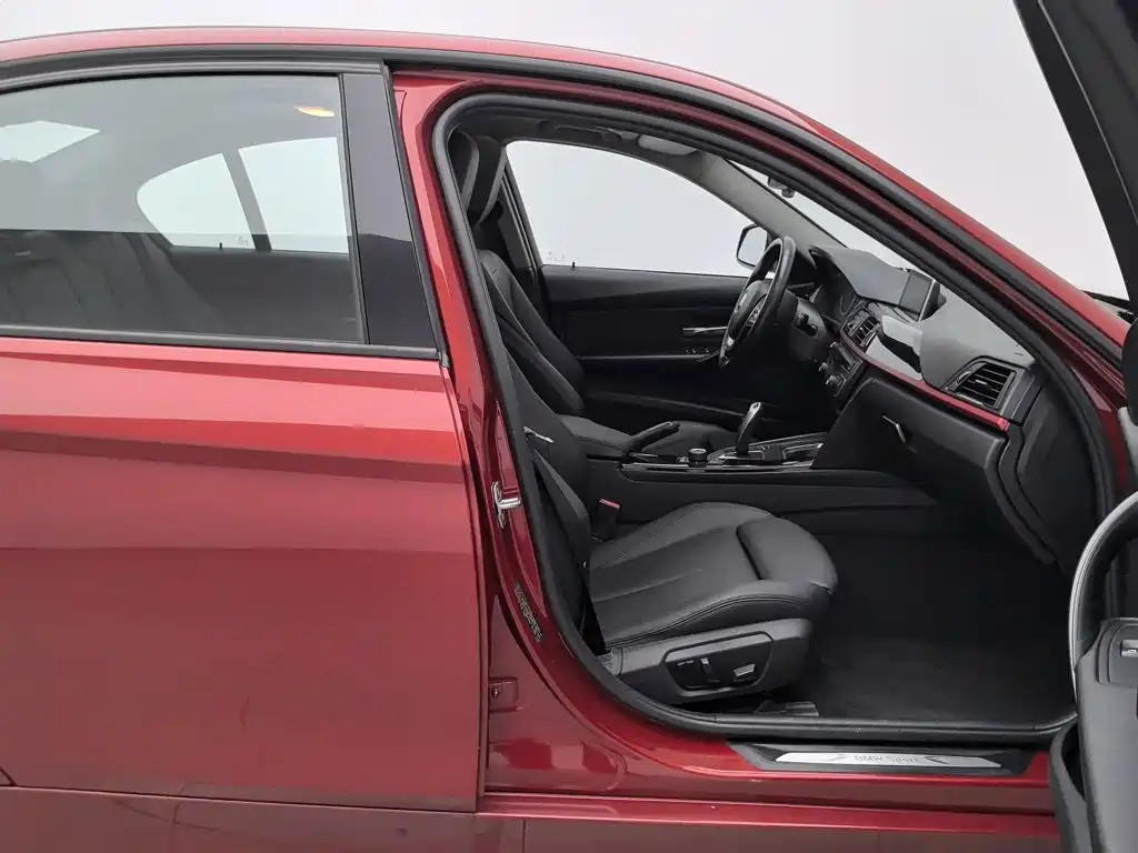 BMW 3 Series — миниатюра 23