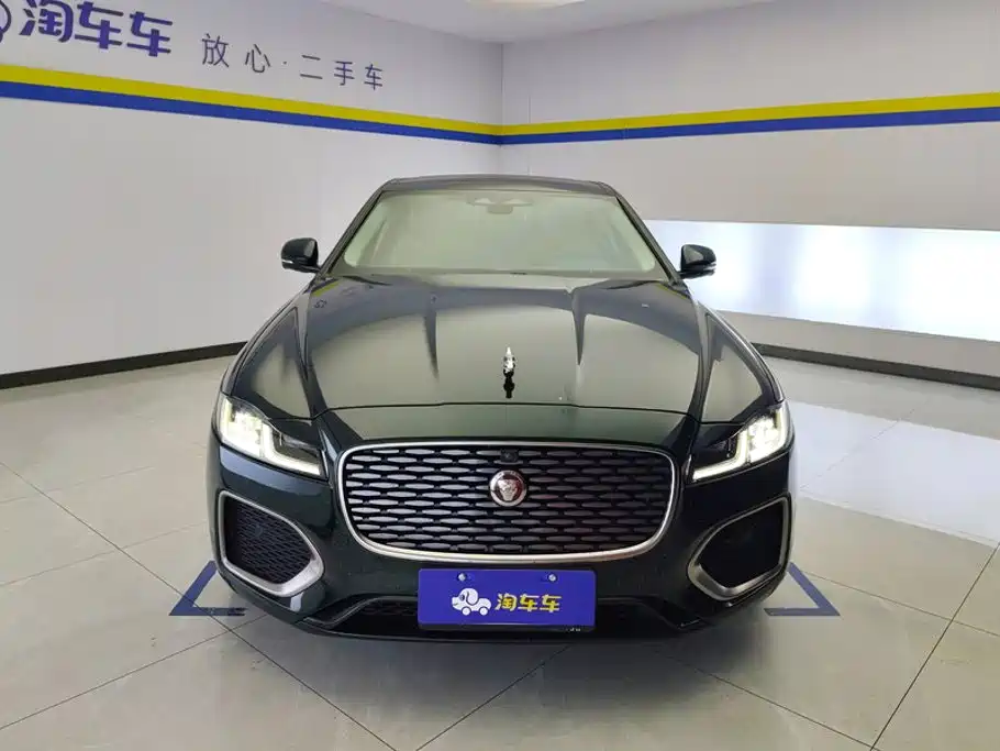 Jaguar XFL — миниатюра 2