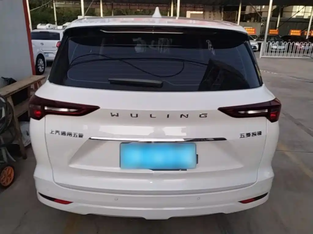 Wuling Victory — миниатюра 6