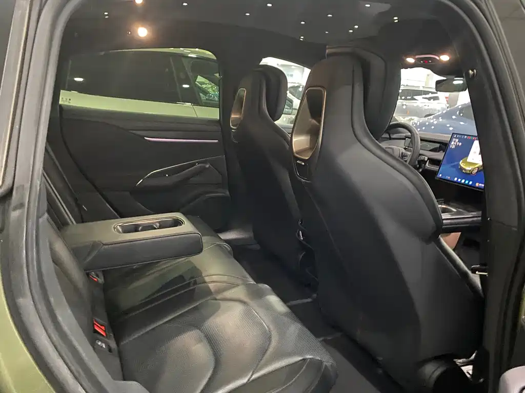 XIAOMI CAR XIAOMI SU7