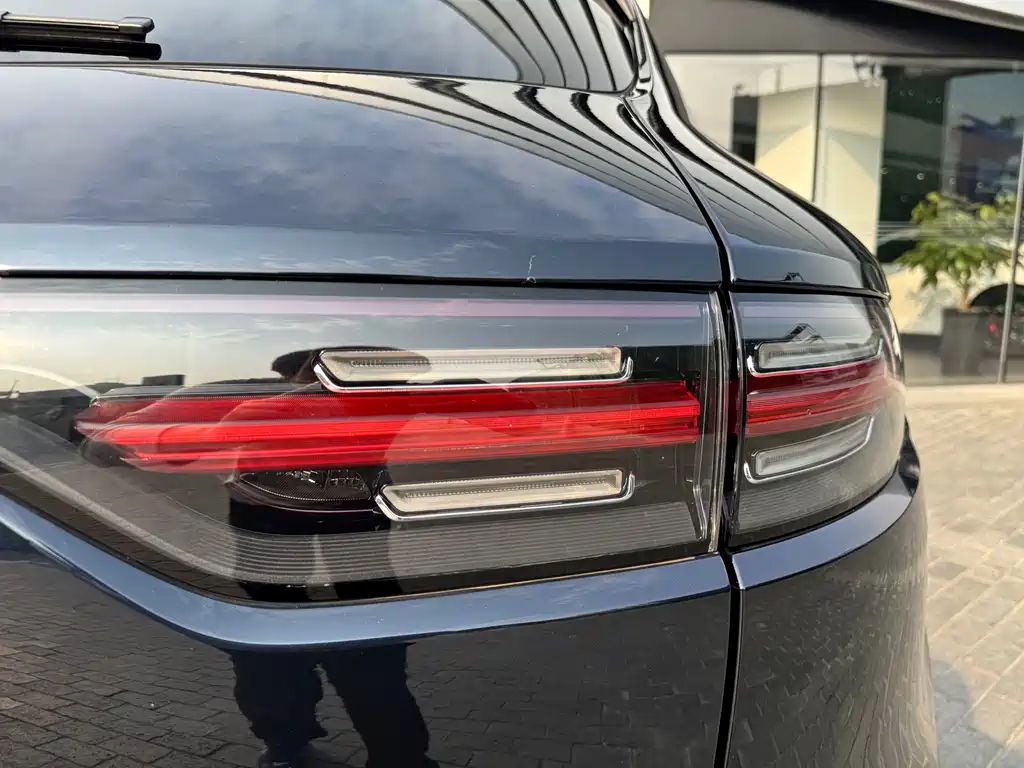 PORSCHE CAYENNE NEW ENERGY