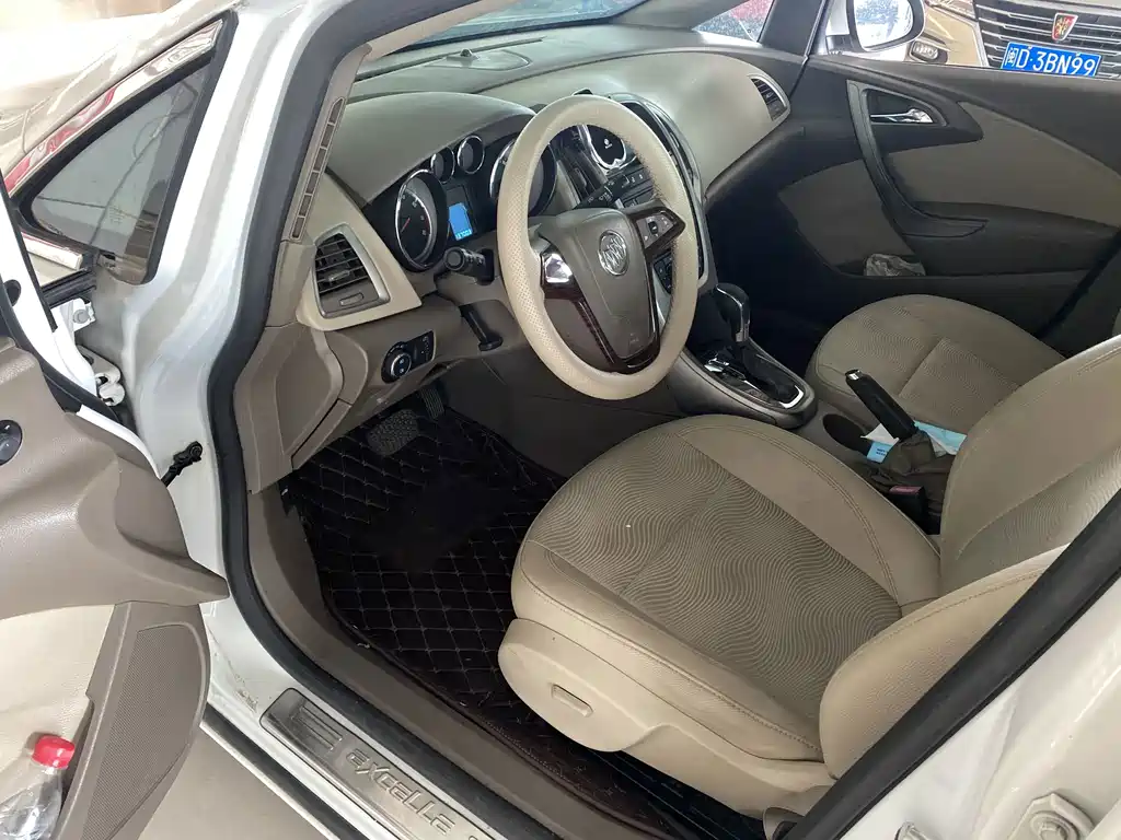 Buick Excelle — миниатюра 8
