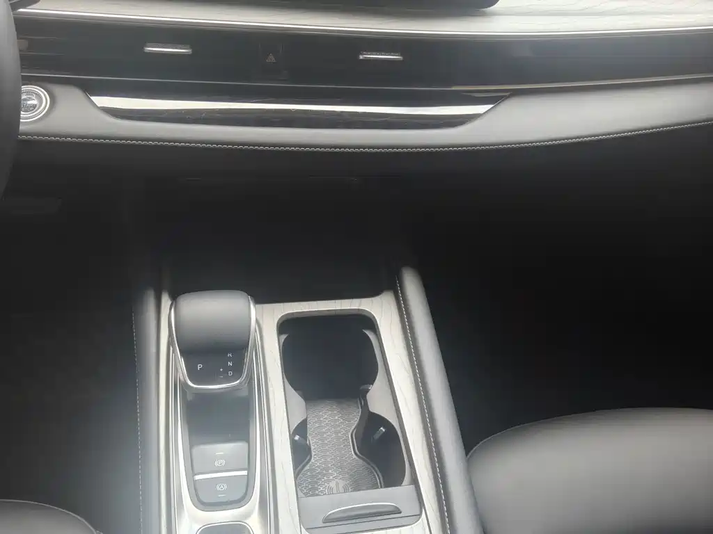 Chery Arrizo 8 — миниатюра 11