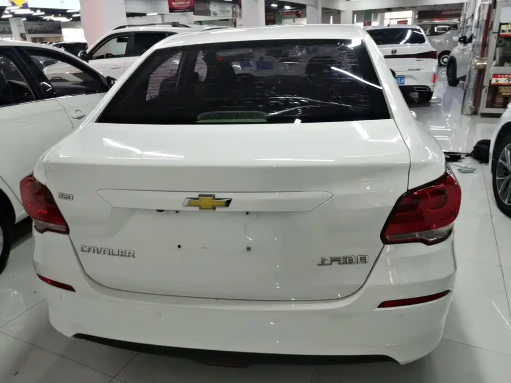 Chevrolet Cavalier — миниатюра 6