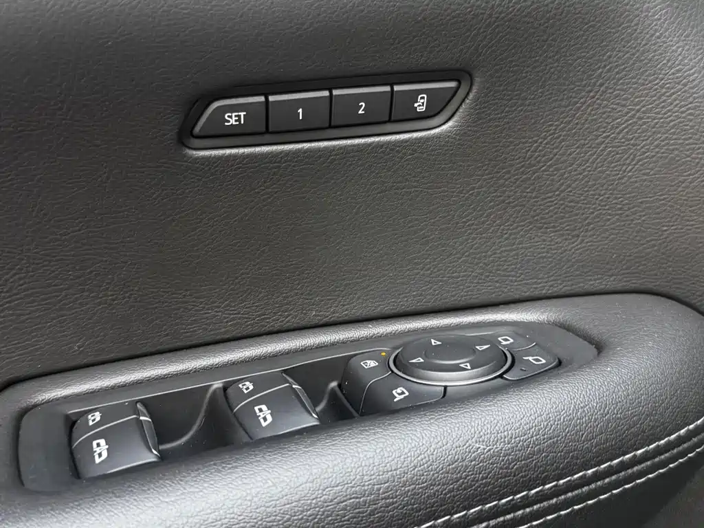 Cadillac XT5 — миниатюра 4