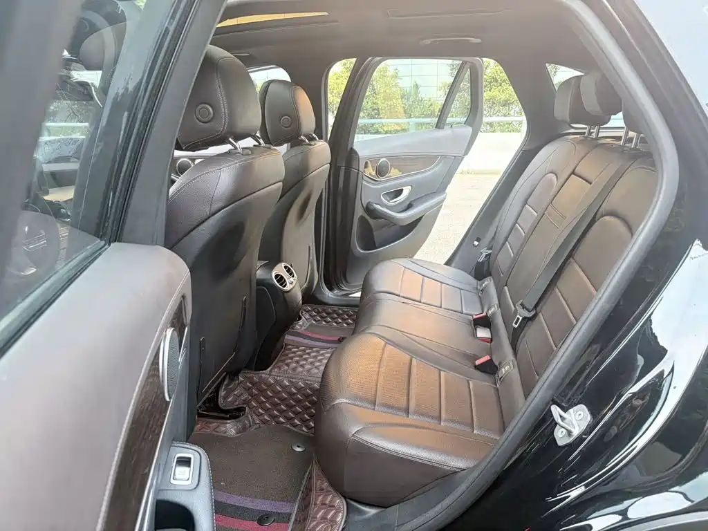 Mercedes-Benz GLC — миниатюра 8