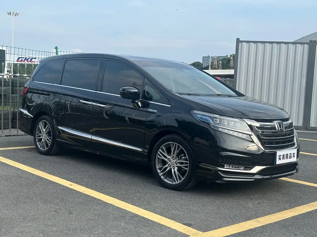 Honda Elysion — миниатюра 3