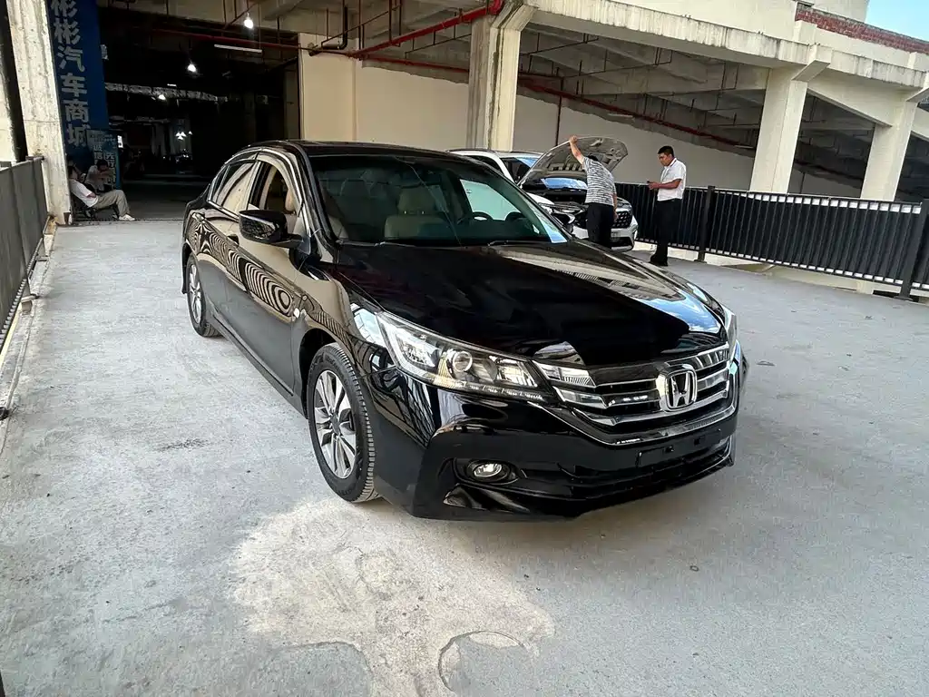 Honda Accord — миниатюра 3