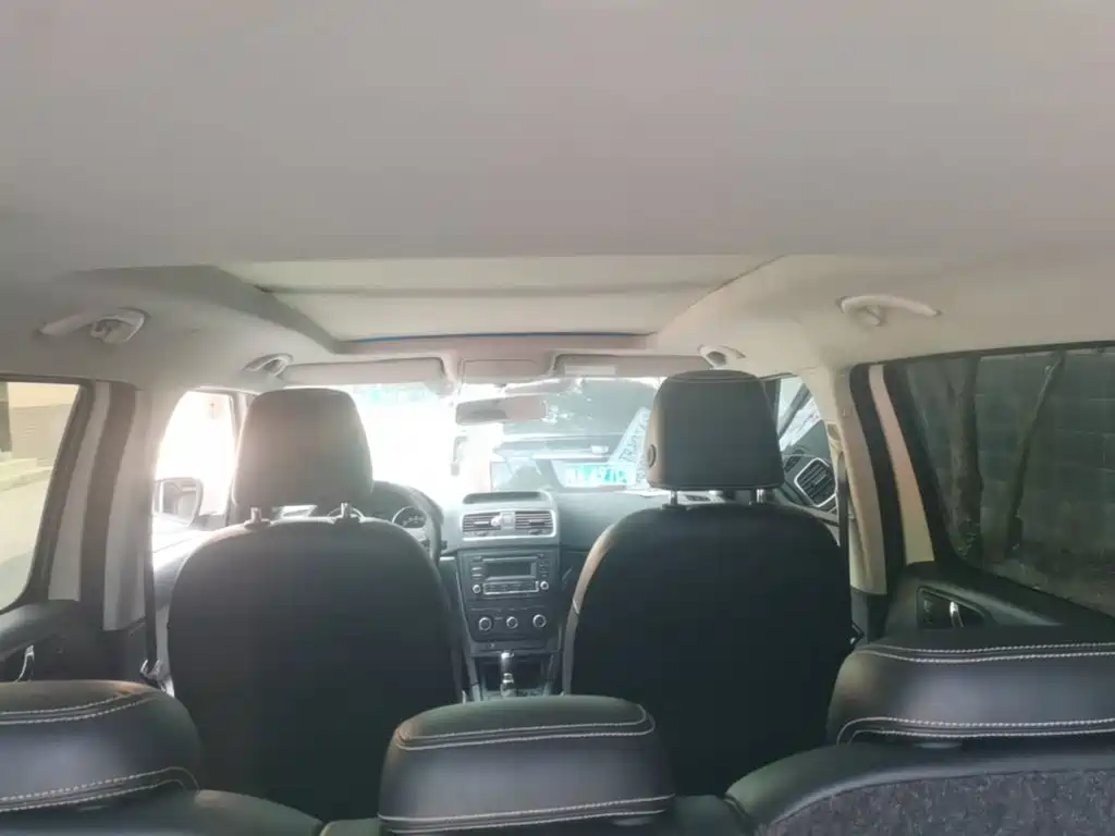 Skoda Yeti — миниатюра 18