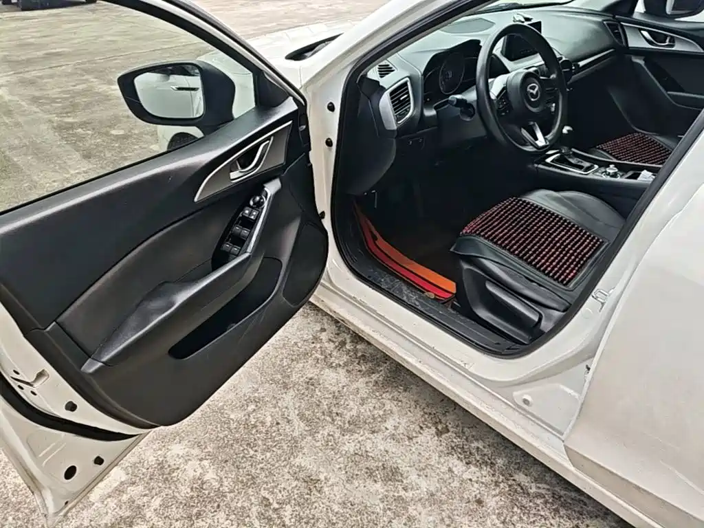 Mazda 3 Axela — миниатюра 16