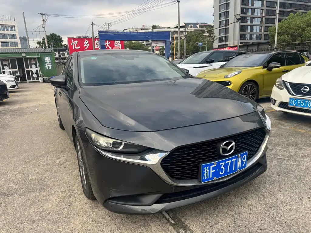 Mazda 3 Axela — миниатюра 2