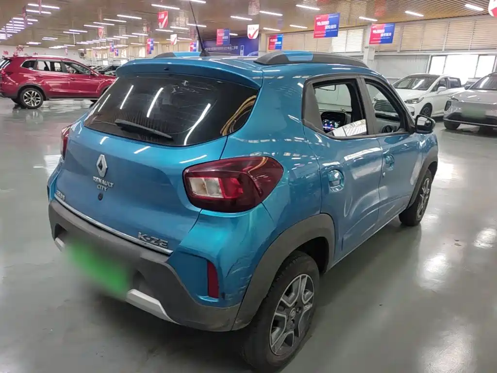 Renault City K-ZE — миниатюра 7