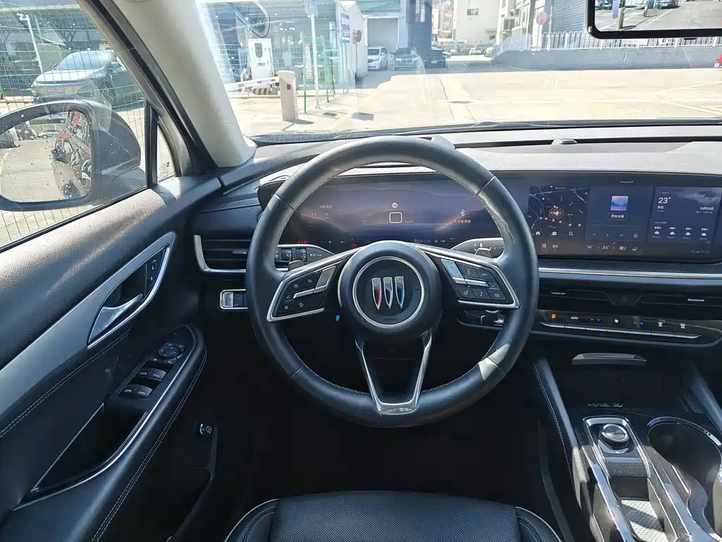 Buick Envision Plus 2024 — фото 11