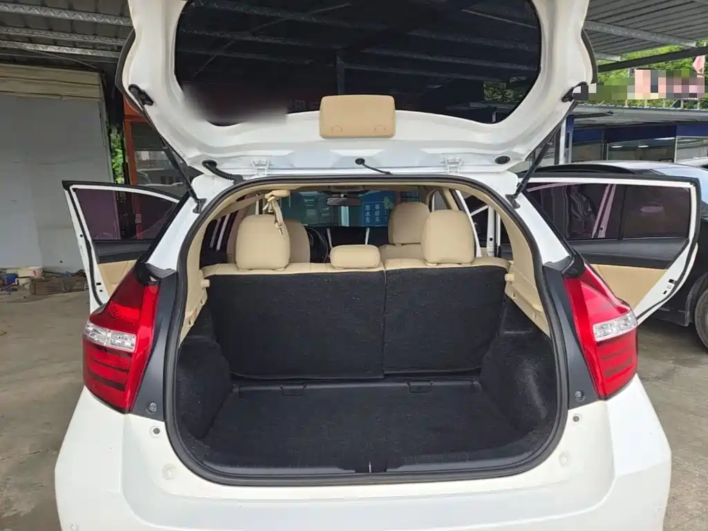 Toyota Vios FS — миниатюра 19