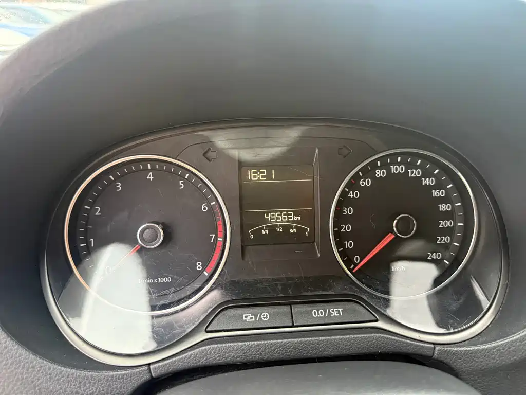 Volkswagen Polo — миниатюра 10