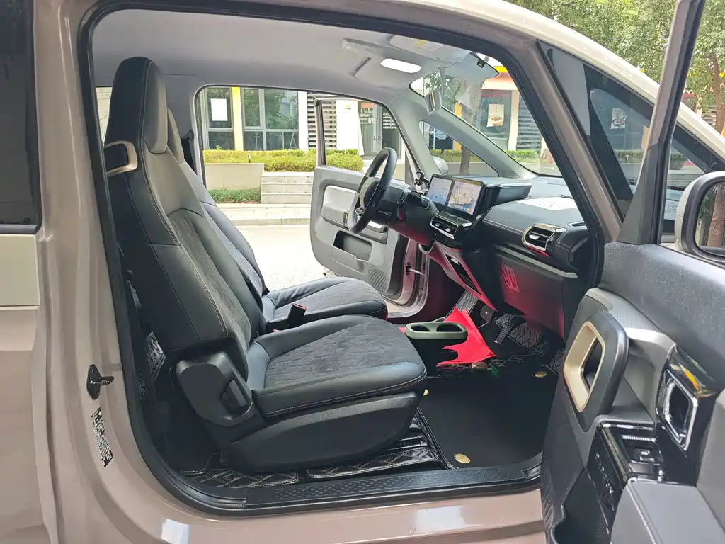 Baojun KiWi EV — миниатюра 14