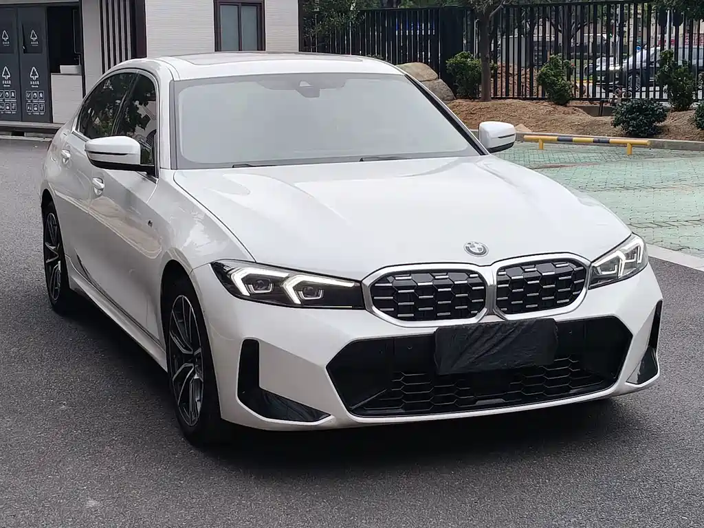 BMW 3 Series — миниатюра 3