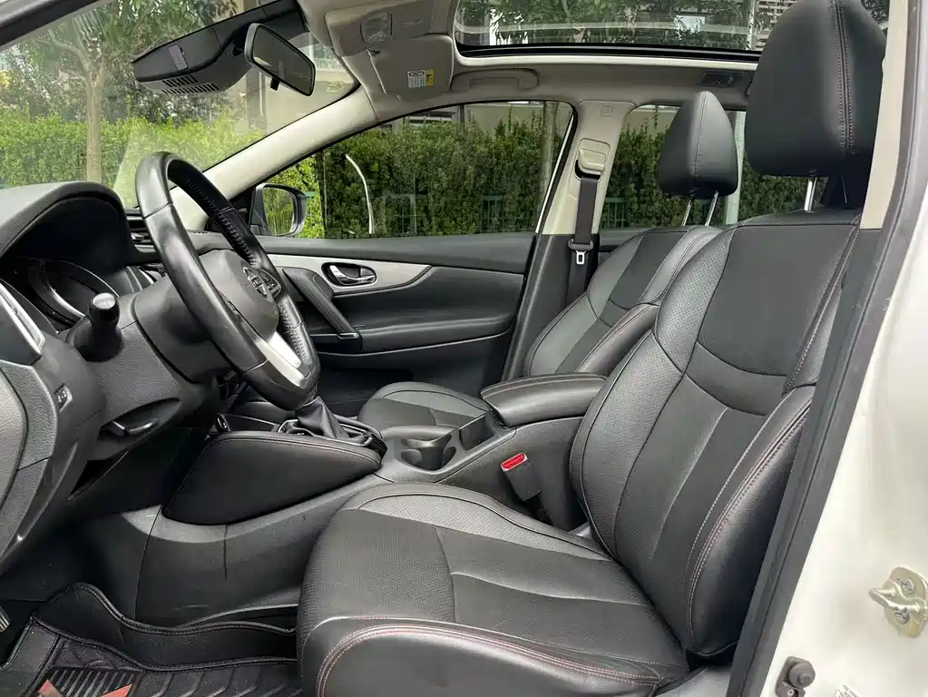 Nissan Qashqai — миниатюра 7