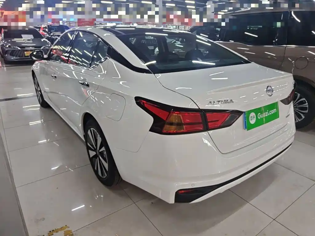 Nissan Teana — миниатюра 5