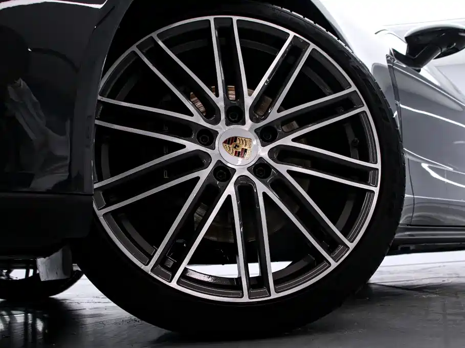 Porsche Panamera — миниатюра 20